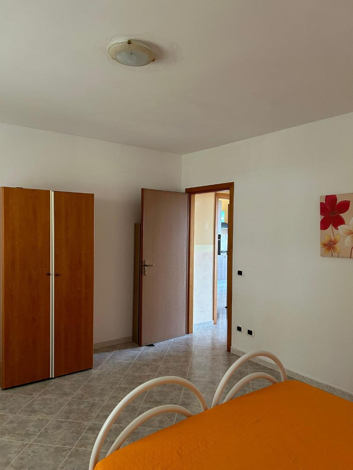 L'Alba Apartment Тропеа Екстериор снимка
